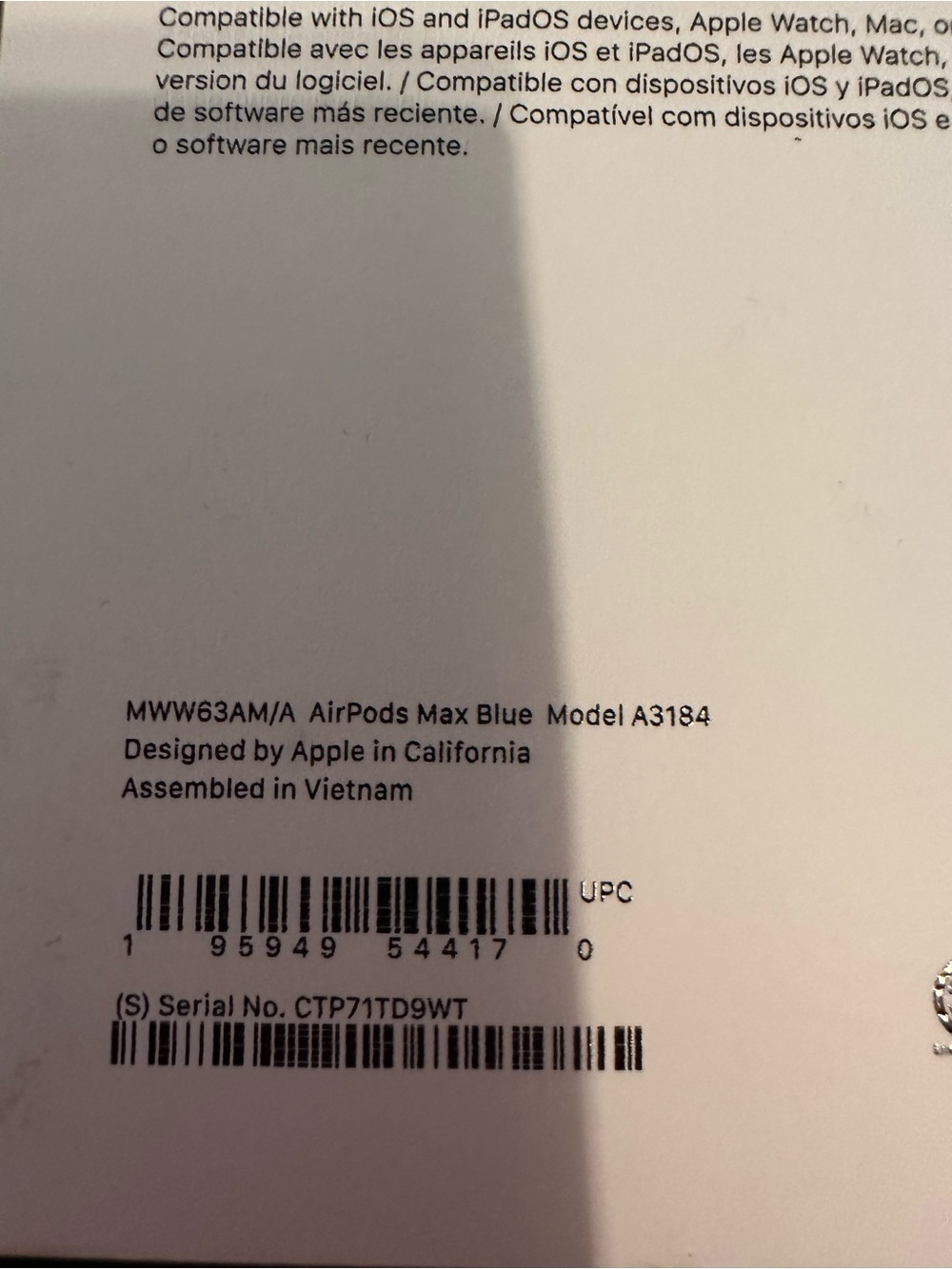 Apple AirPods Max Blue — Retail Packaging - Picture 4 of 16